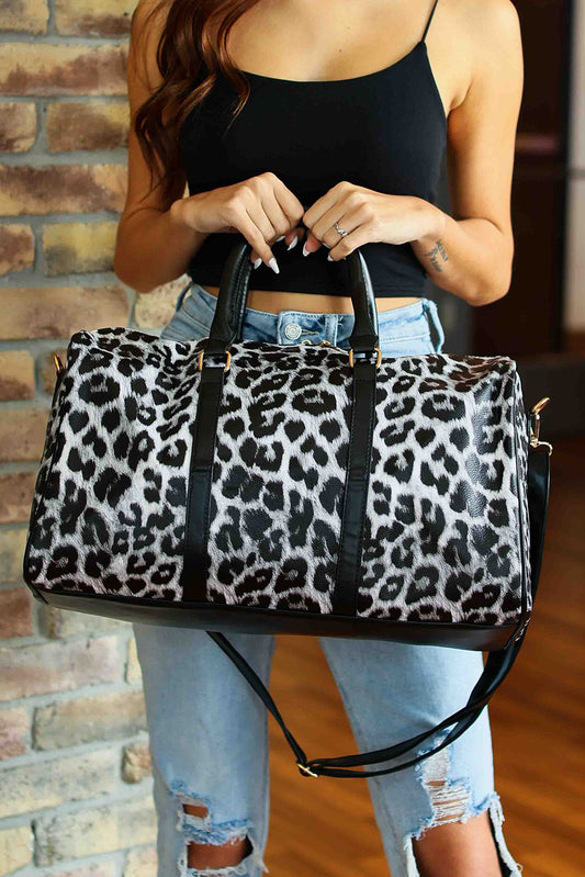 Leopard Large Capacity Sleek Duffel Bag